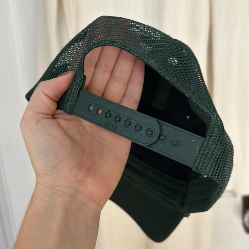 Retro trucker hat - Picture 3 of 3